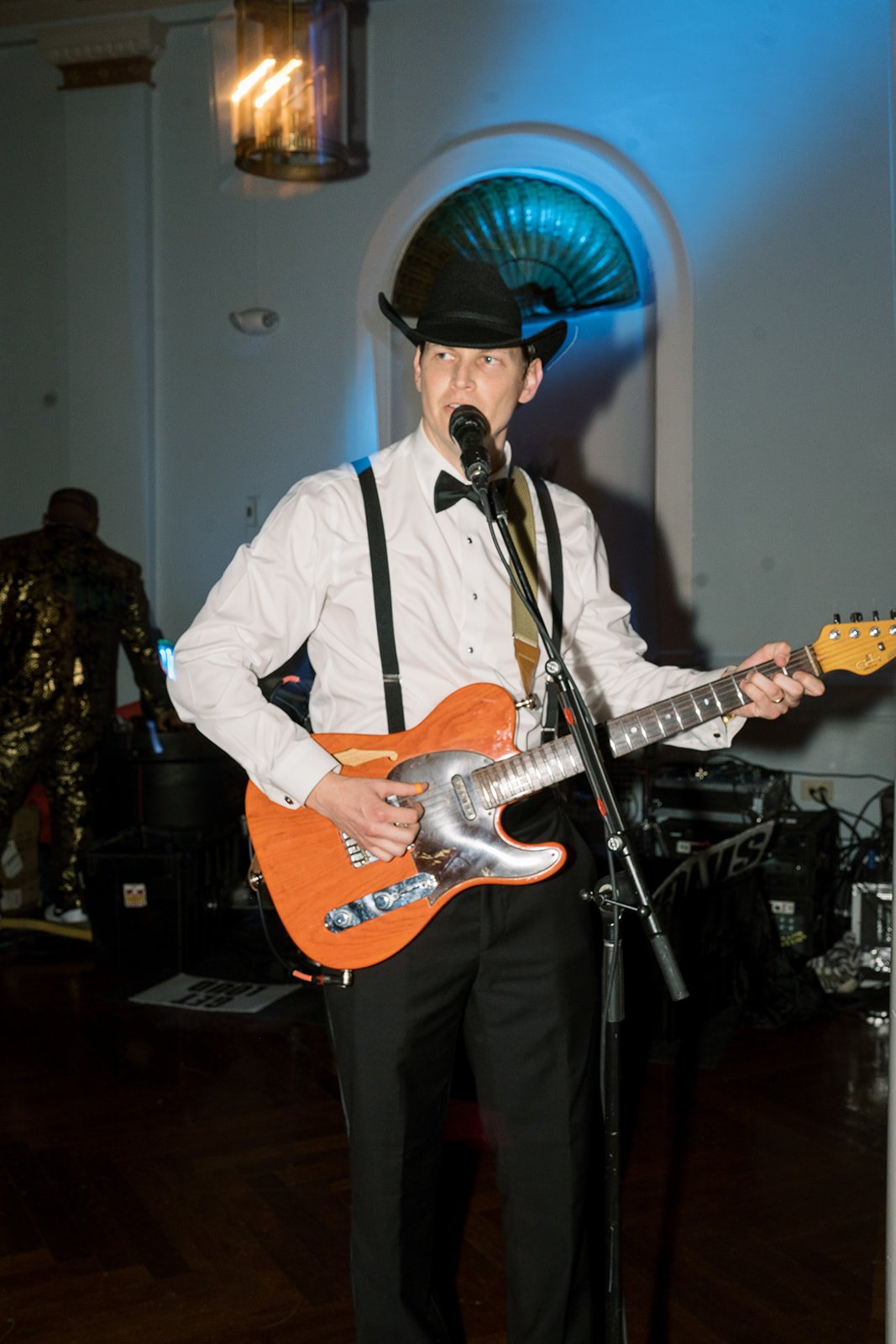Andee & Quinn wedding at The Cincinnati Club: live band guitarist.