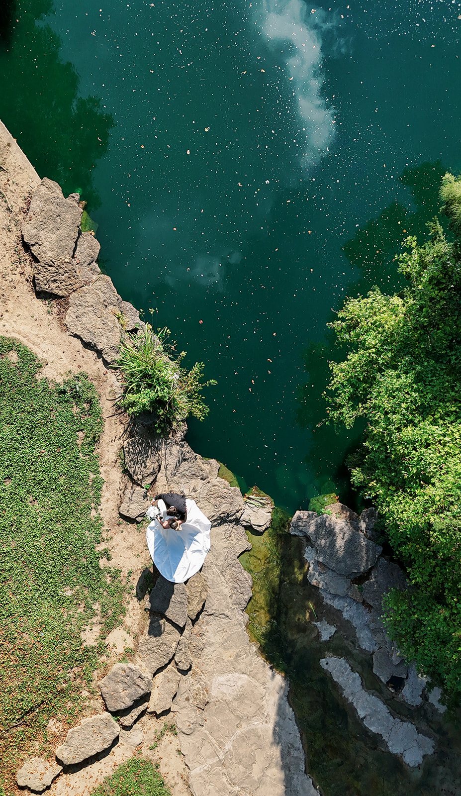 Andee & Quinn wedding at The Cincinnati Club: garden drone portrait.