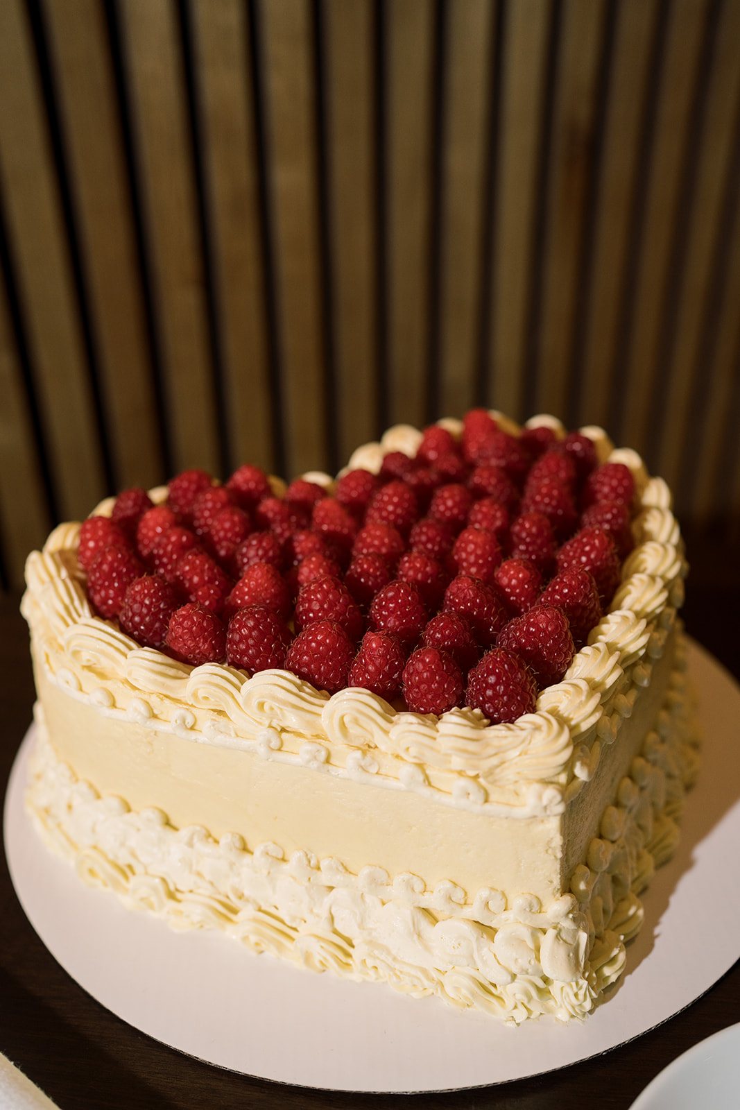 Clint and Ania wedding: heart wedding cake.