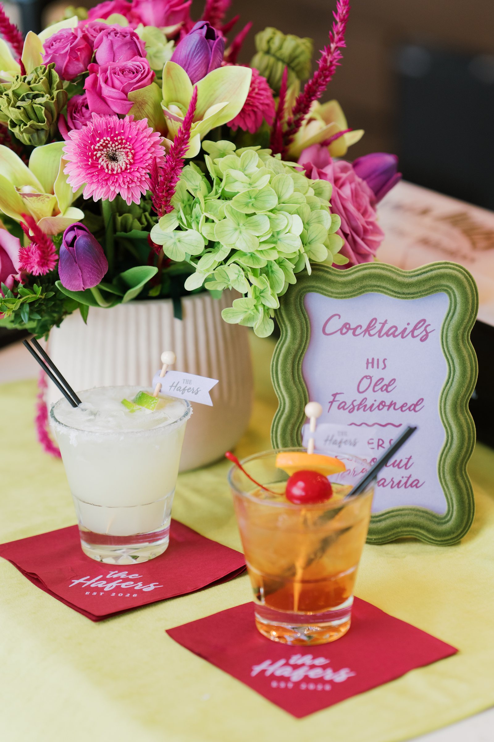 Kent and Nicolette wedding: signature cocktail floral detail.