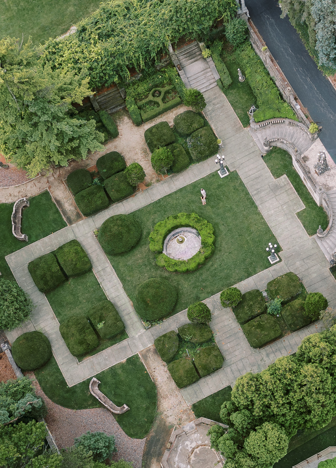 Vertical aerial view of Laurel Court's geometric garden parterre