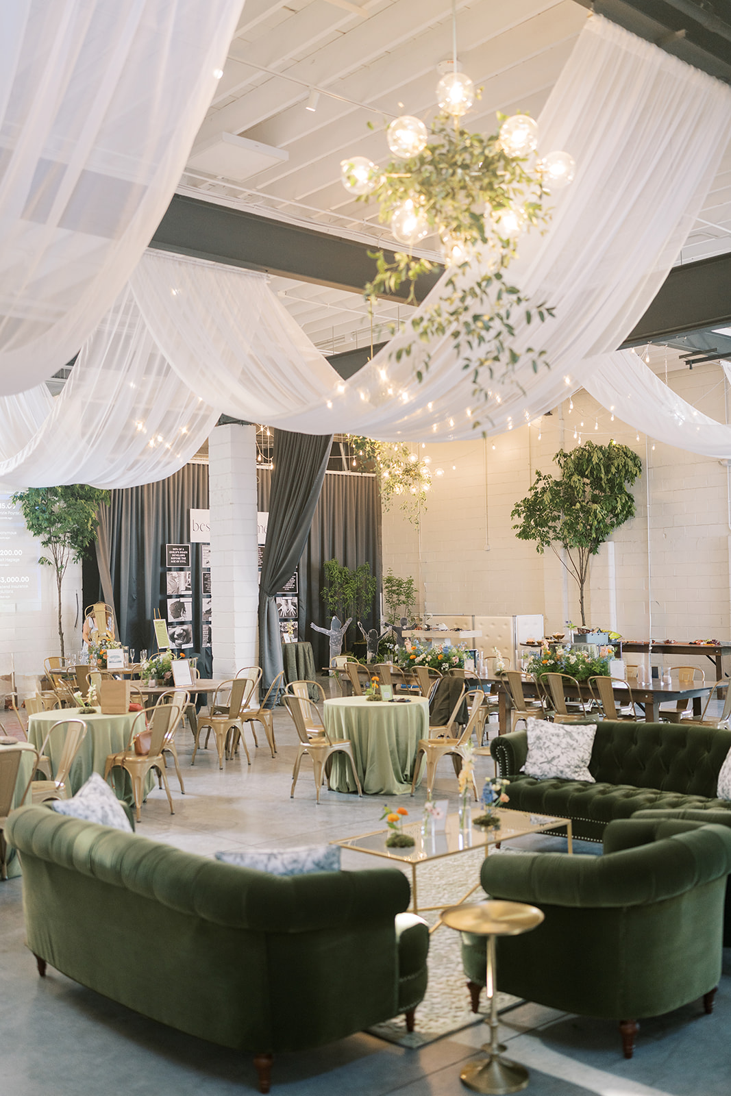 Mojave East wedding venue